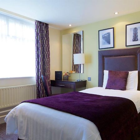 Manchester Airport Stanley Hotel, BW Signature Collection Handforth Esterno foto